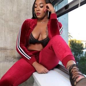 Meet your Posher, Britt